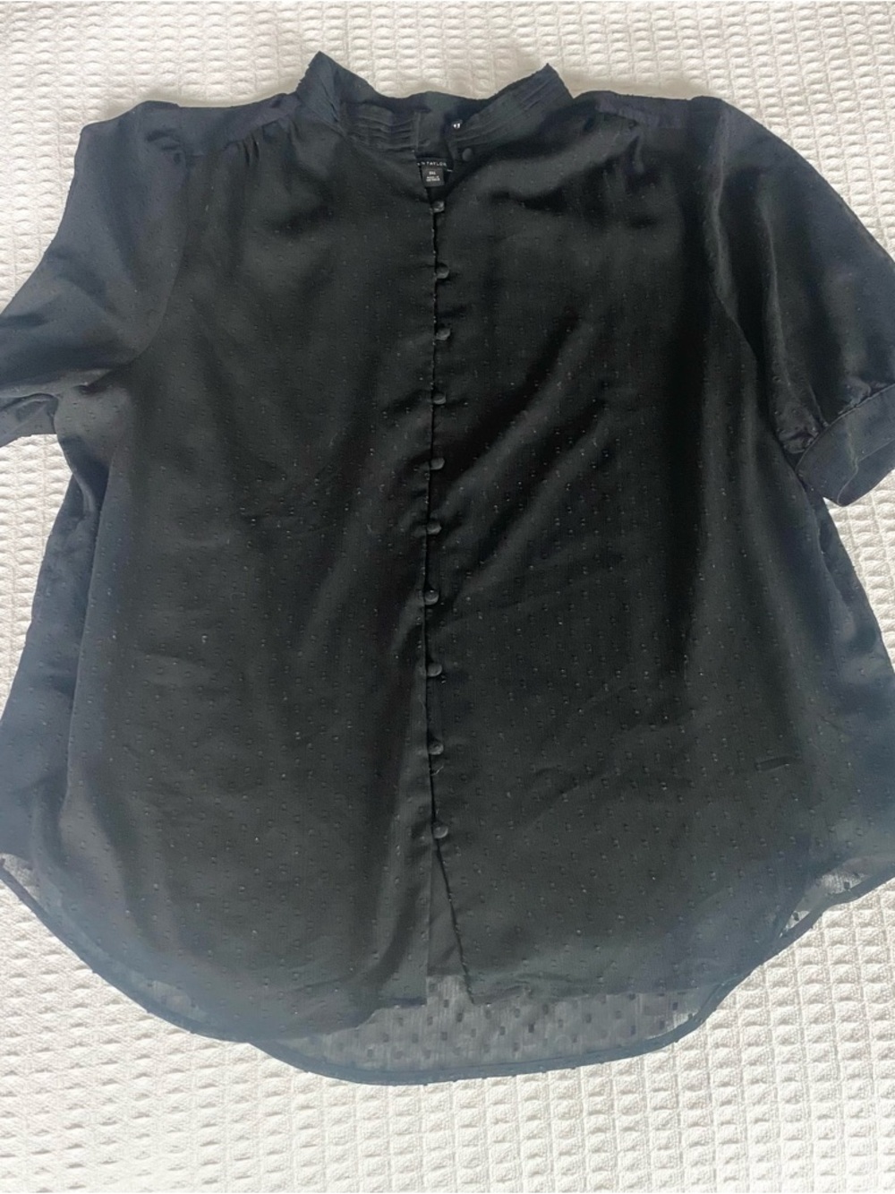 Ann Taylor Black Short-Sleeve Button Front Blouse